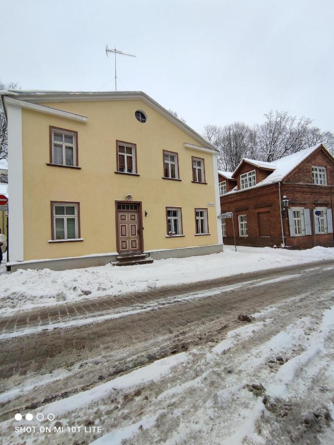 Vallikraavi Apartment Тарту Екстериор снимка